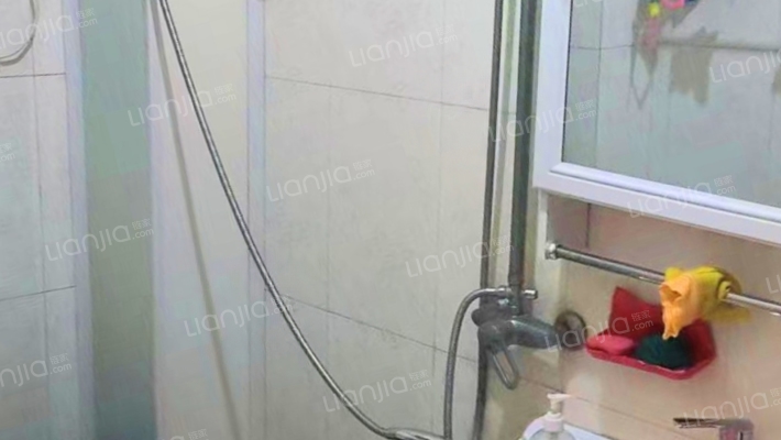 二康南测新府阳光小区，房本满五税费低-淋浴间