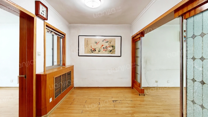 泰安六中教师宿舍二手房实景图