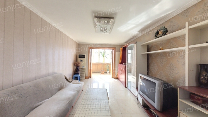 沁园二手房实景图