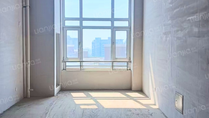 德信公园对过 公园8090 LOFT出售-卧室B