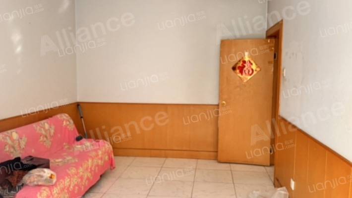 房本满五唯一 税低 中间楼层 看房提起约-卧室A