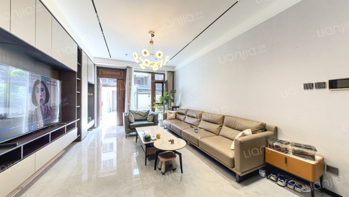 兴创荣墅二手房实景图