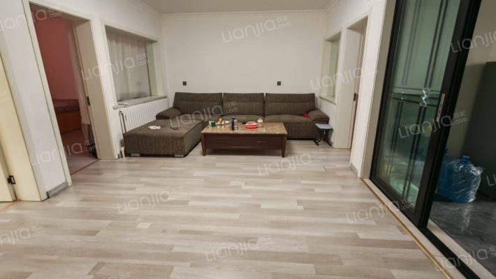 粮食局家属院二手房实景图