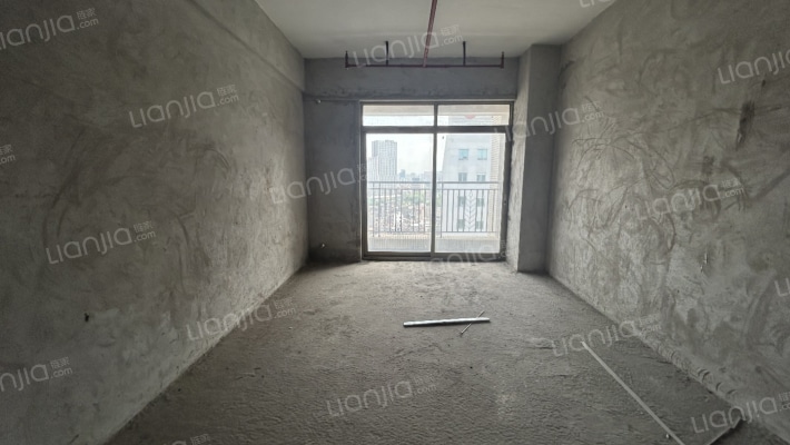 恒强凯旋汇二手房实景图