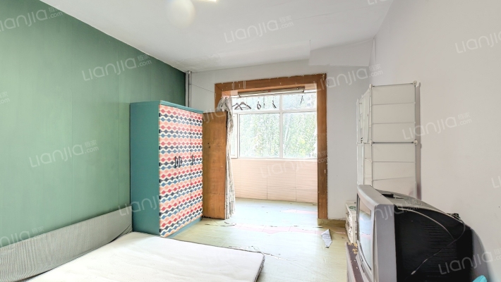 省直党校宿舍二手房实景图