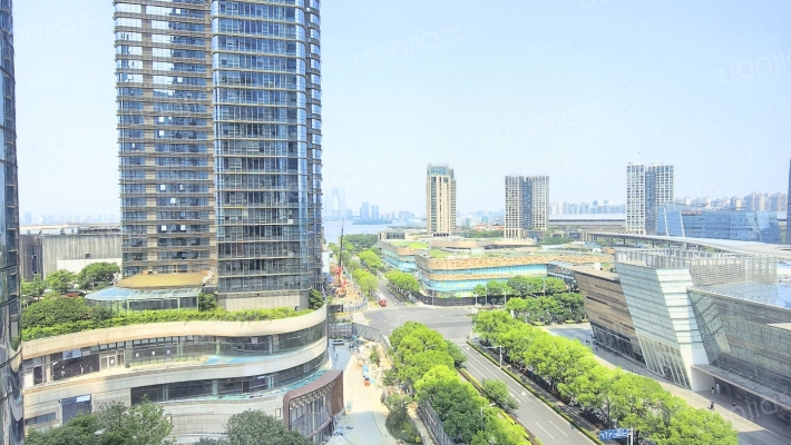 圆融星座二手房实景图