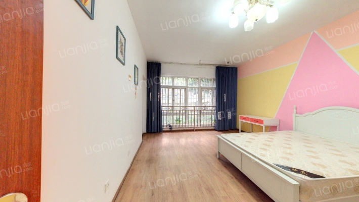 怡锦苑北区二手房实景图