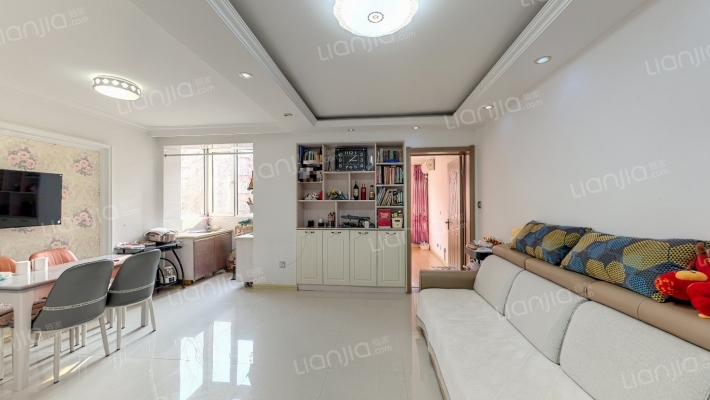 西堡巷佳园二手房实景图