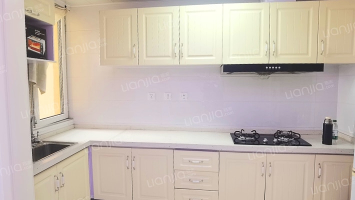 水岸花城大社区，毛坯房，全阳户型，集体供暖-厨房