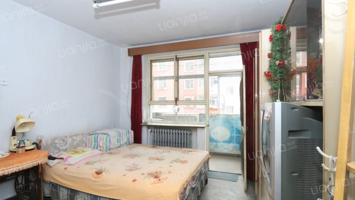 吕祖庙街12号院二手房实景图