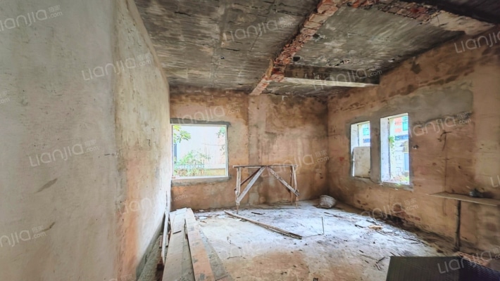 海岸假日小区二手房实景图