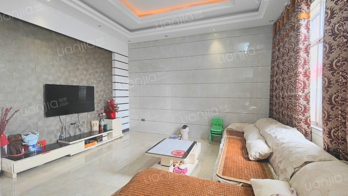 西畈小学家属院二手房实景图