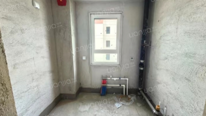 学府澜湾三期 一梯两户 130平140万可议 随时看房-厨房