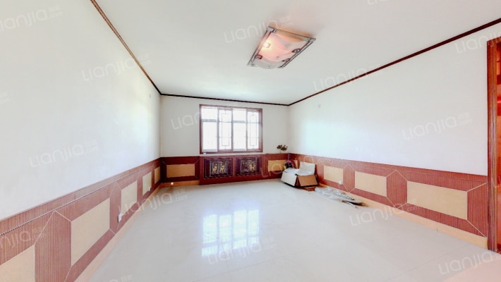 骊山卫生院小区二手房实景图