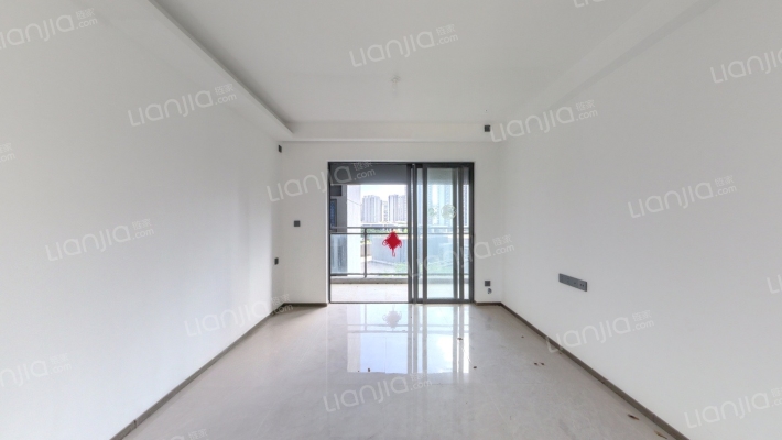 美的宝龙城二手房实景图