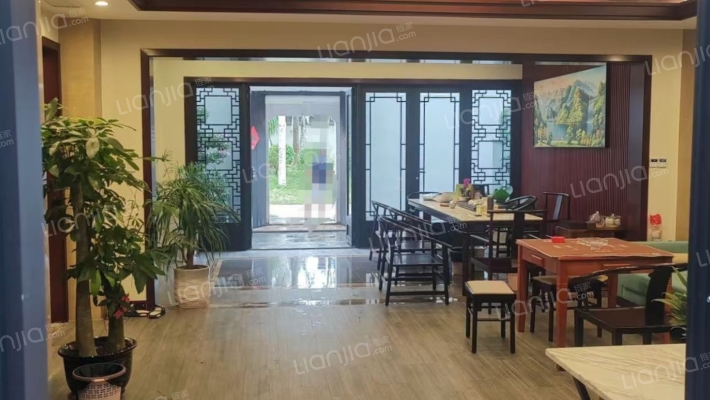 海尚庭院二手房实景图