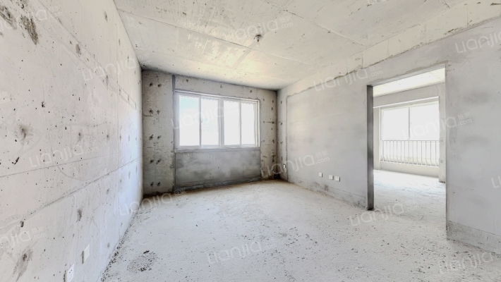 雅居临城二手房实景图