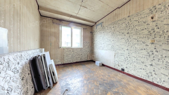 南码头路144弄二手房实景图