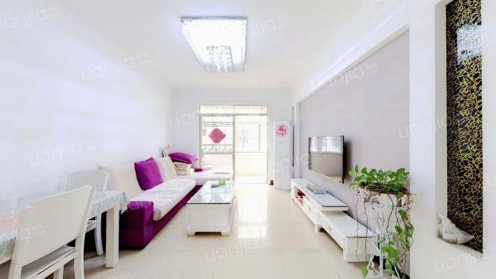 宾馆小区二手房实景图