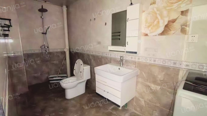 银禾公寓 中间好楼层 采光好 无遮挡-卫生间