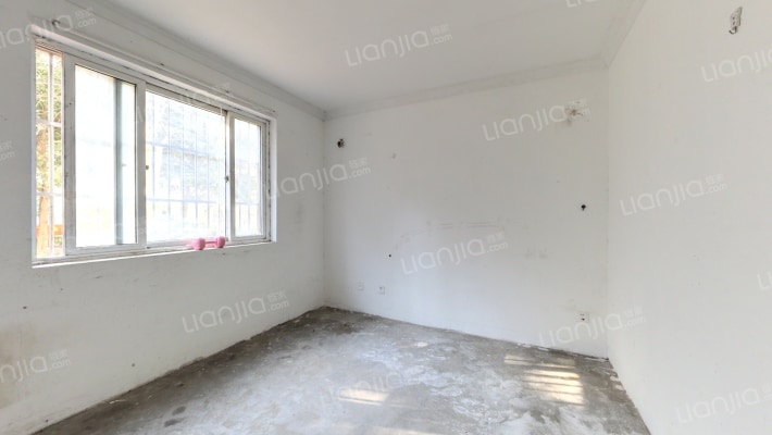 桃园新城新城中虹佳园北区二手房实景图