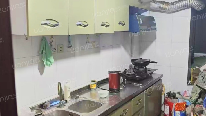 鼓楼新城很好的一套2居室房子  业主诚意出售-厨房