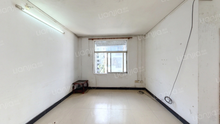 义龙后路10号二手房实景图