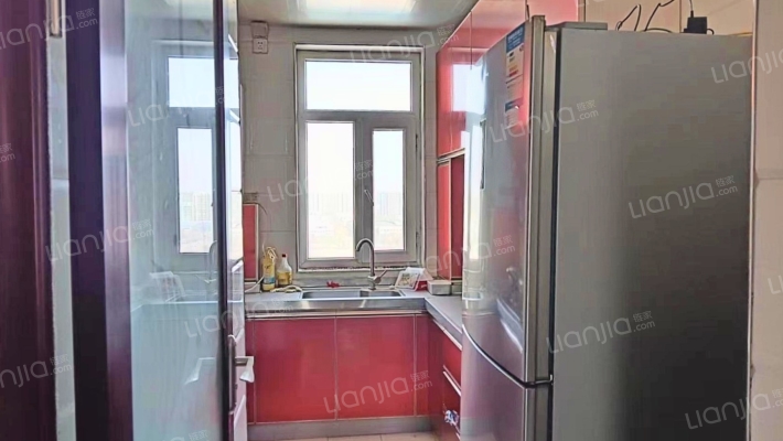 天地新城 2室1厅 南 北-厨房