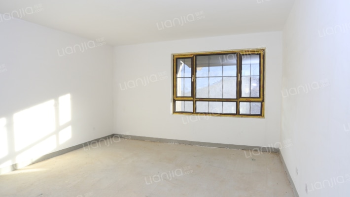 御山公馆二手房实景图