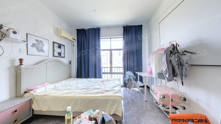 东部阳光花园二手房实景图