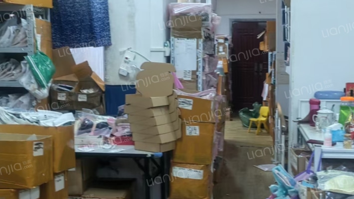 龙光城南五期二手房实景图