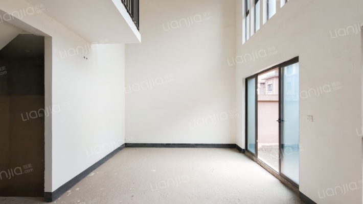 天辰雅墅二手房实景图