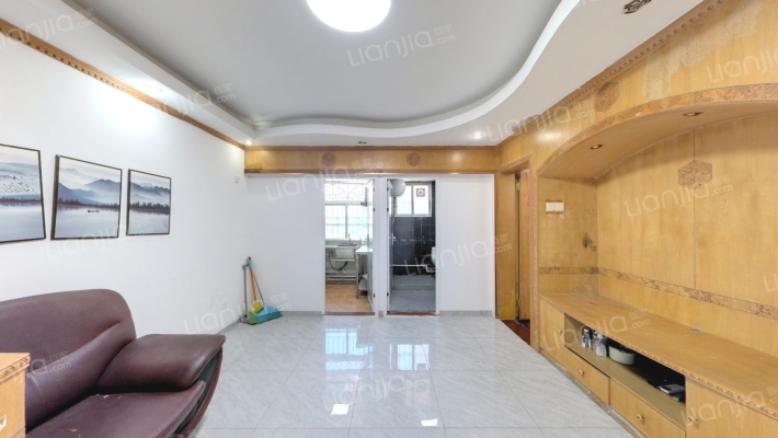 银泉阁二手房实景图