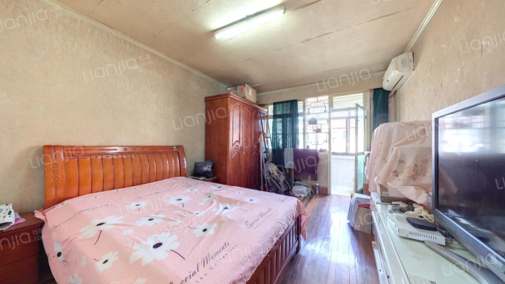 塔城路800弄二手房实景图