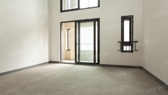 阅山居二手房实景图