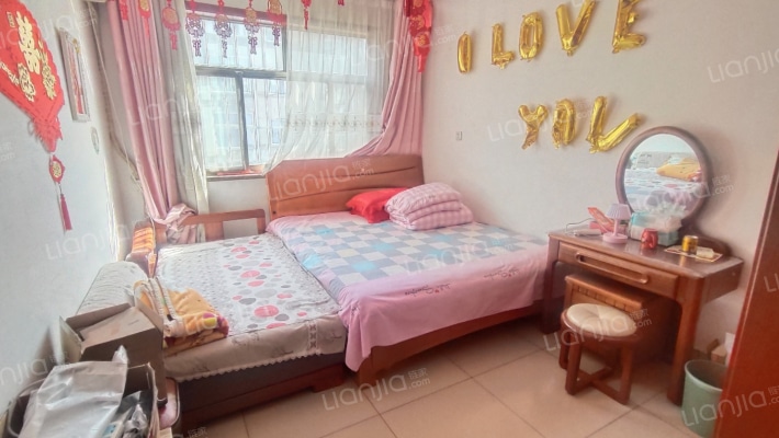 安邦嘉苑二手房实景图