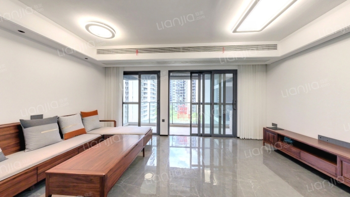 中海寰宇天下C区二手房实景图