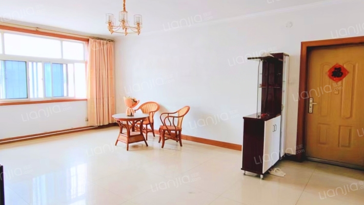 园艺小区二手房实景图