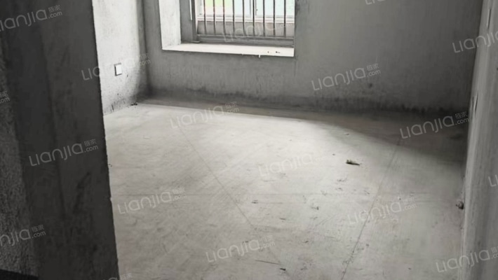 四座楼小区二手房实景图