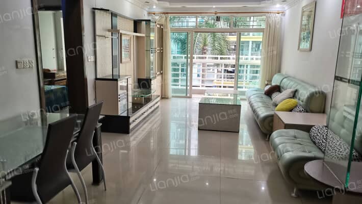 盈翠庭二手房实景图