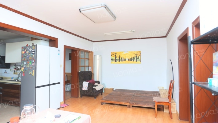 东吴新苑二手房实景图