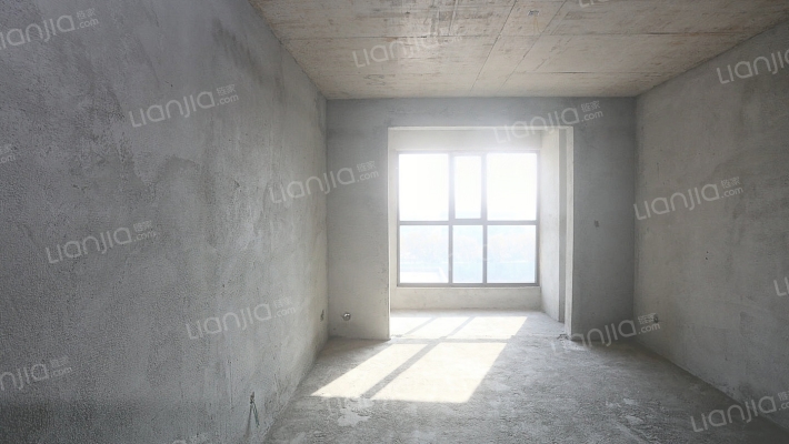 荣新佳苑二手房实景图