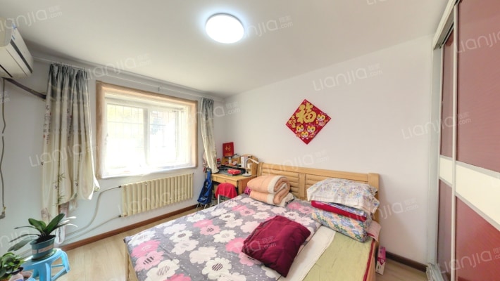 乐至里二手房实景图