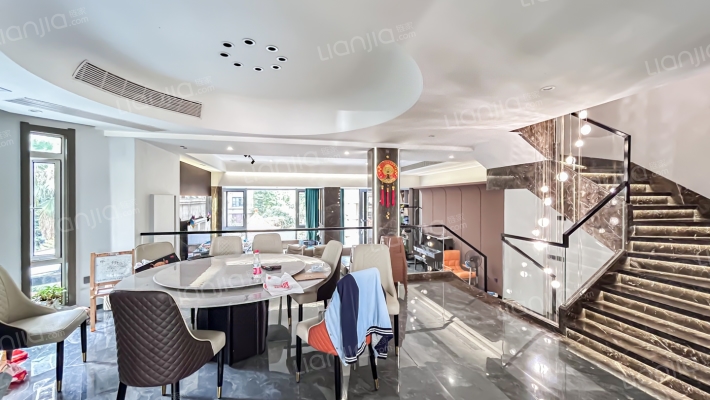 鹏润城墅二手房实景图