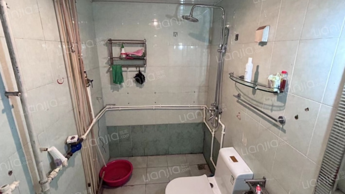 二康西侧4层三居室，价格可议，-卫生间A