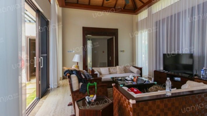 龙海路24号二手房实景图