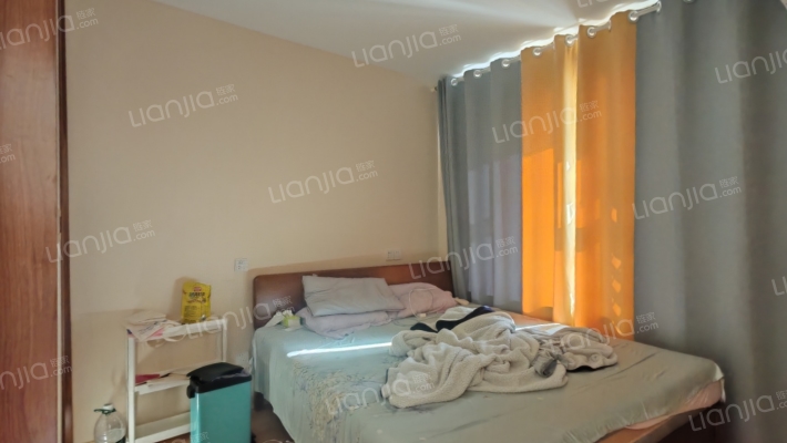 三利中和城二期B区 2室1厅 南-卧室A