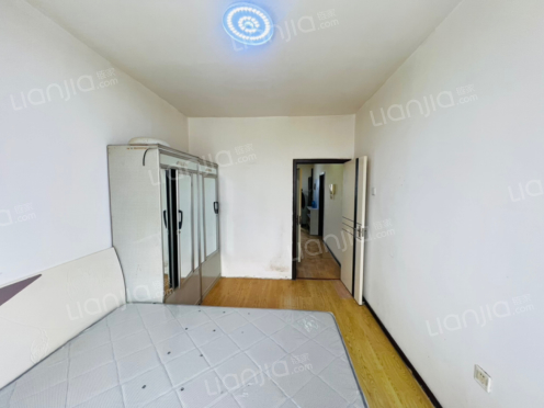 整租·荣光花园 1室2厅 南/北