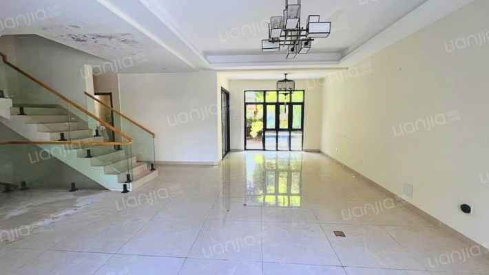 蓝城一号北区二手房实景图