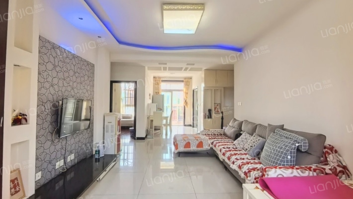 英国小镇彩舞园二手房实景图